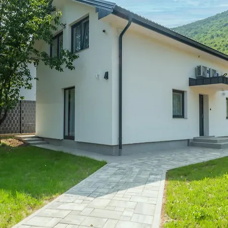 Villa Fiori Vrelo Bosne